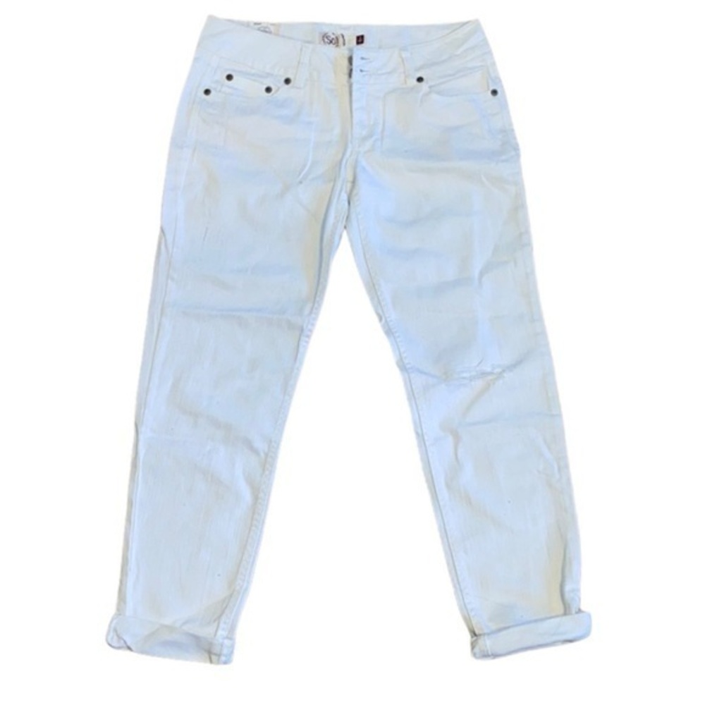 SO girl’s jeans boyfriend regular size 3 distressed knees white